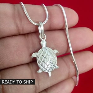 Silver Turtle Necklace, Turtle Charm Pendant, Silver Tortoise Necklace, Minimalist Sea Necklace, Gifts for Animal Lover, Layering Necklaces
