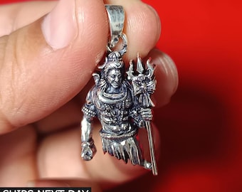 シヴァ神パンチャナ・マハデヴ・オム ペンダントネックレス ヒンドゥー