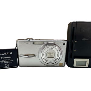 Panasonic Lumix Dmc-fx30 Japan Digital Camera Ultracompact Image