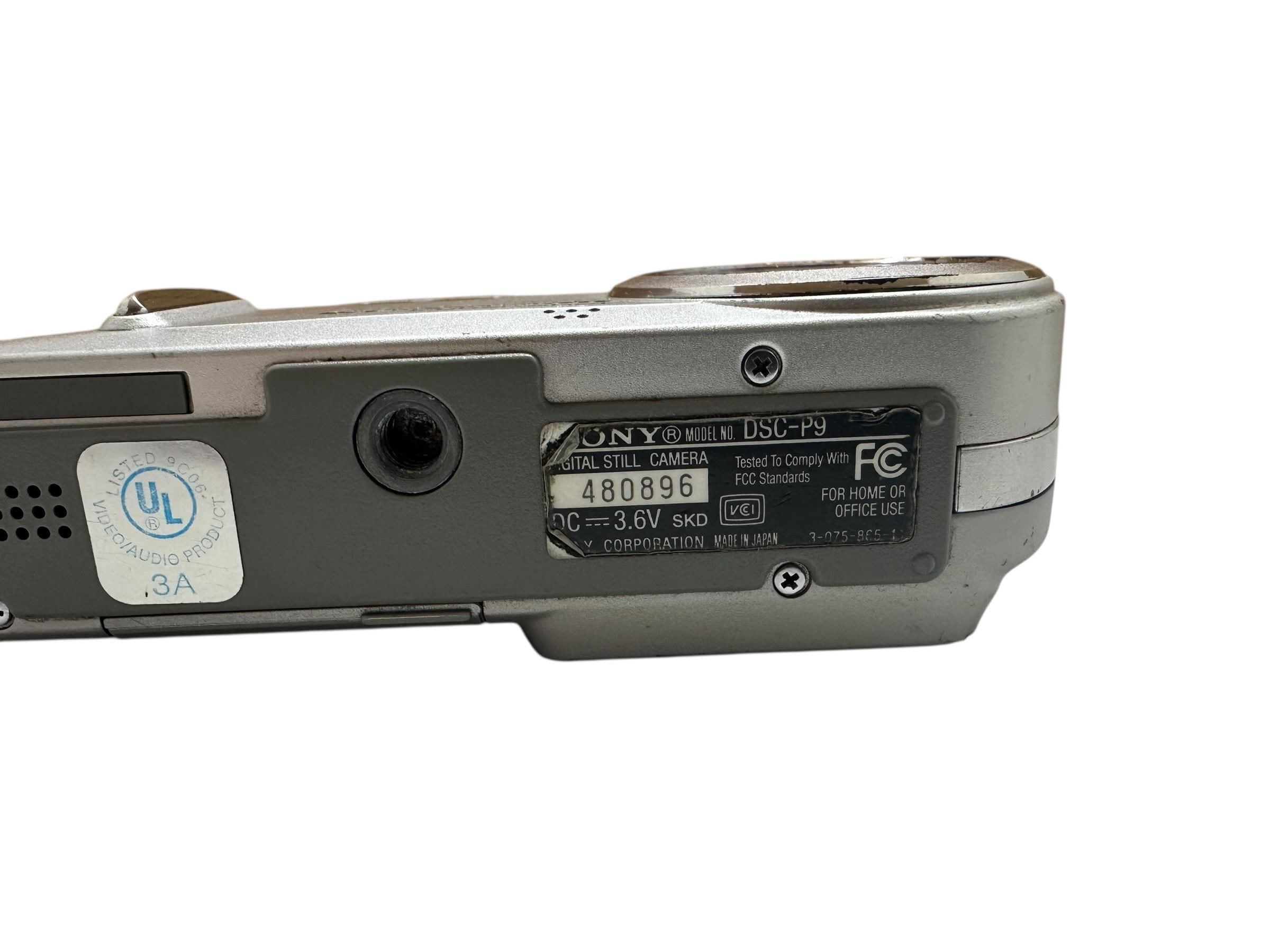 ✨平成レトロ✨動作確認済み SONY Cyber-shot DSC-P9 純正 Sony Cybershot DSC-P9 Digital Camera 3x Optical Zoom 4MP Compact