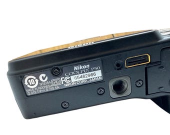 Nikon Coolpix P50 VR Iso 2000 Japan Digital Camera 3 Inches Lcd