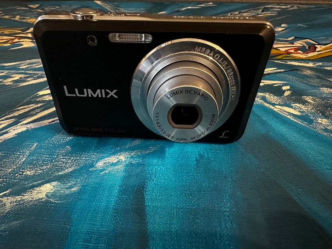 foto afstuderen Zeggen Panasonic Lumix DMC-FS28 Japan 14.1 MP Digital Camera 4x - Etsy