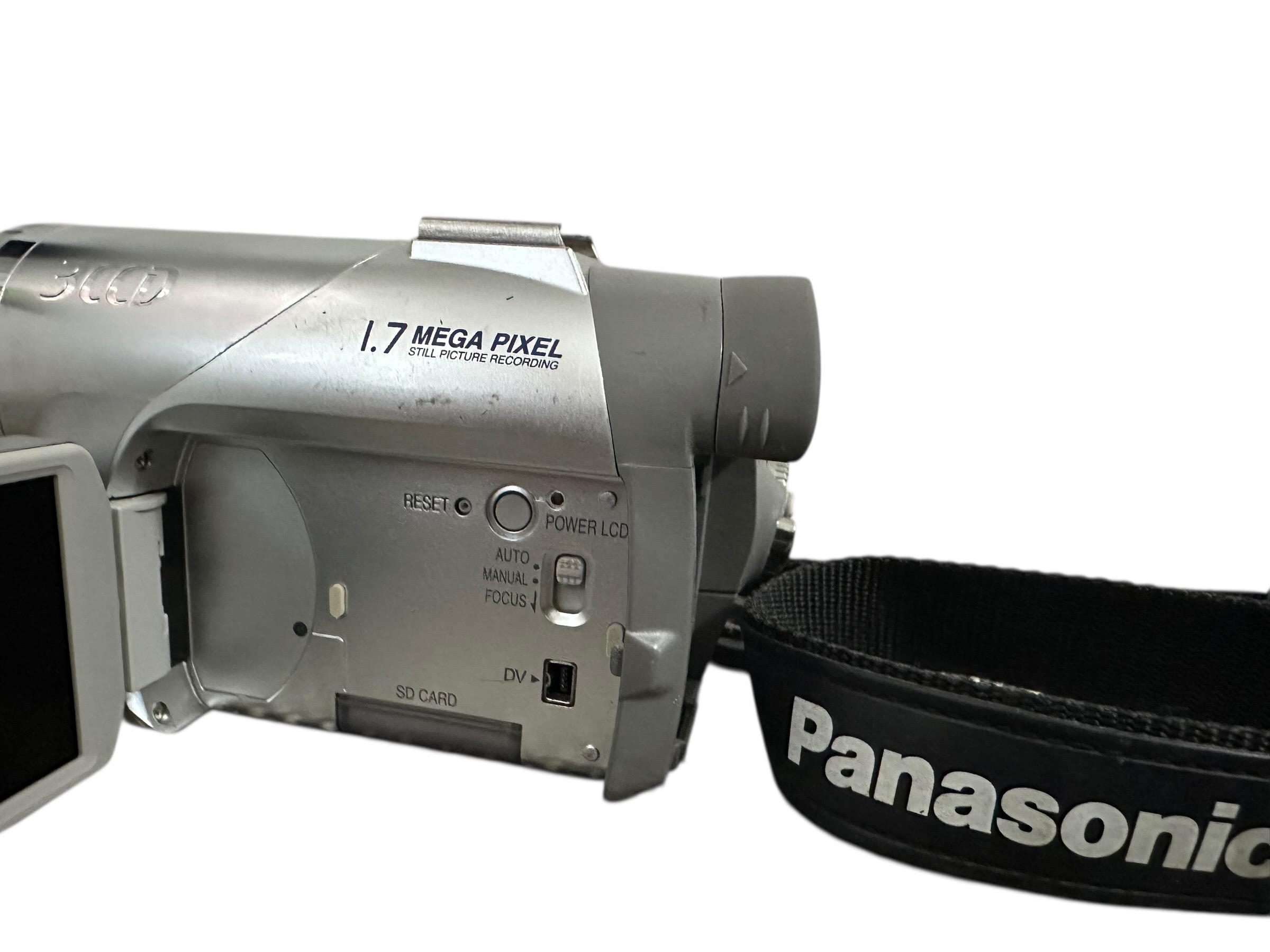 Panasonic NV-GS75 Handycam Camcorder Japan Video Camera Recording