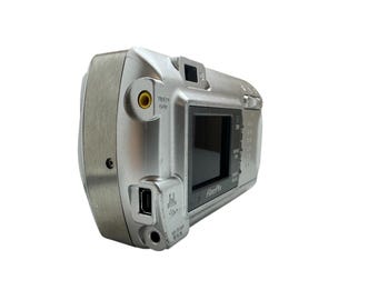 富士フイルム FinePix A340 デジタルカメラ 4MP 3倍光学ズーム
