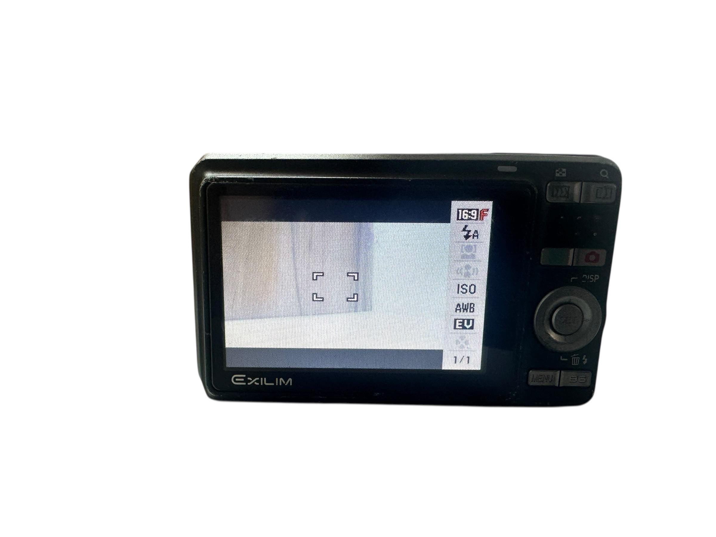 Casio Exilim EX-Z22 MP4 Digital Camera 9.1 MP 3X Optical Zoom