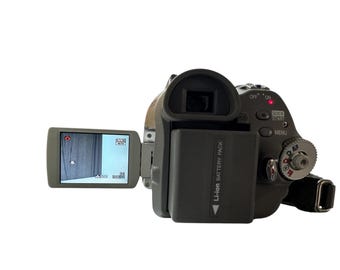 Panasonic NV-GS75 Japan Video Camera Recording 10 X Optical 500x