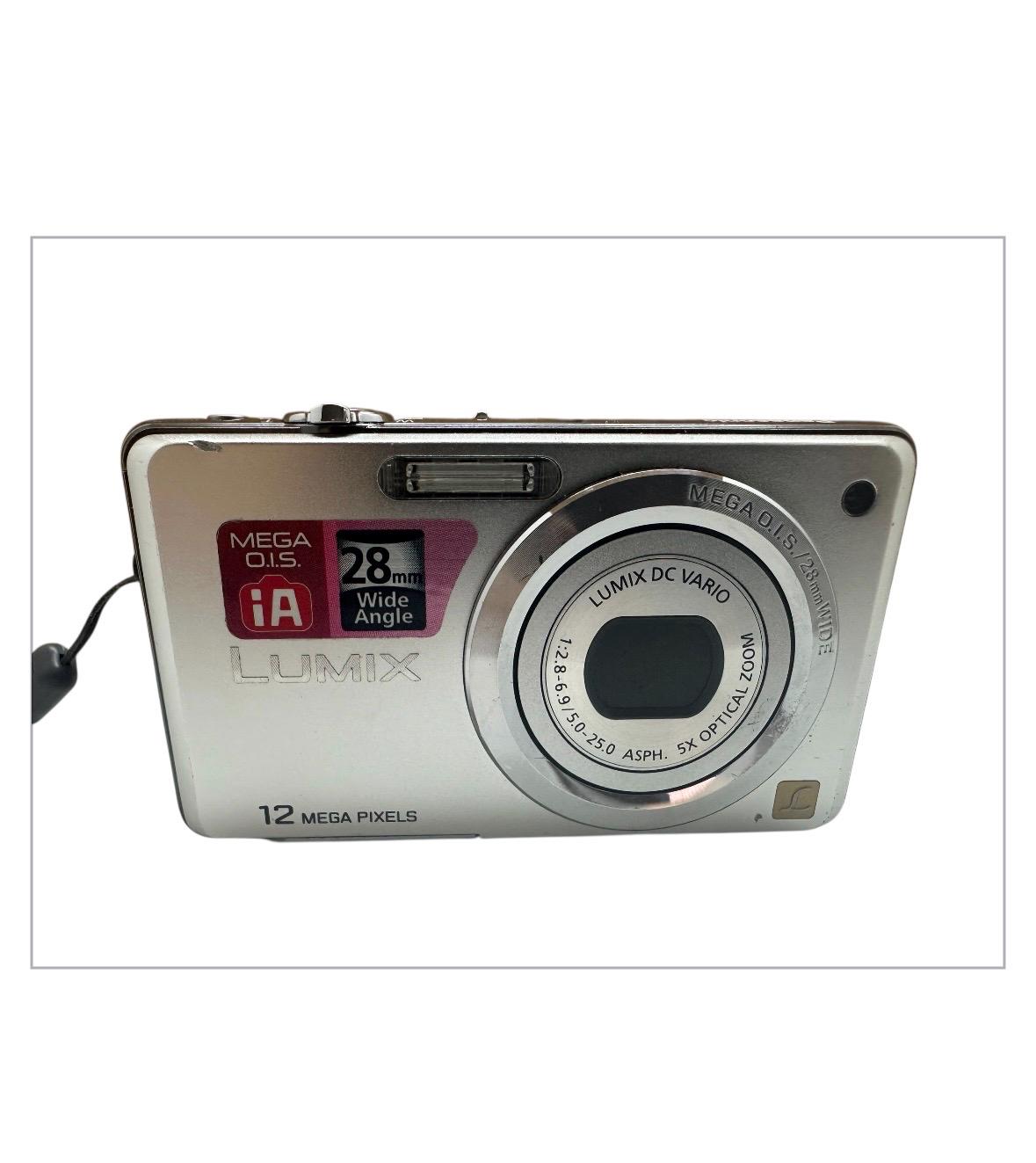 Panasonic LUMIX DMC-FS10 Digital Camera 12 Megapixels 5x Optical
