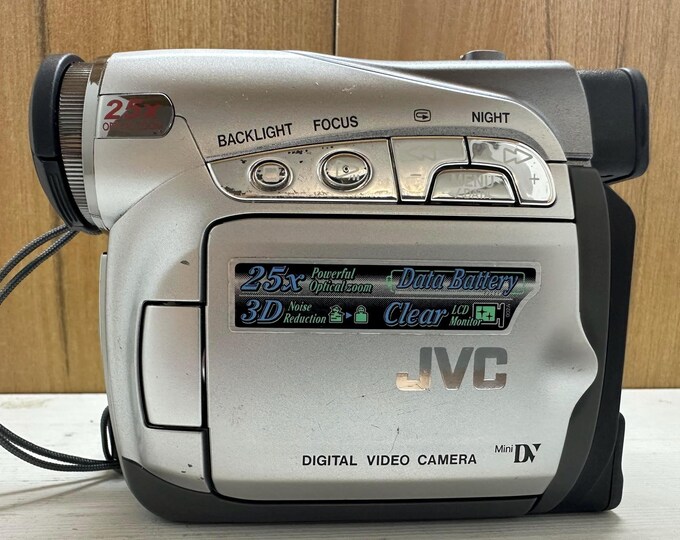 JVC Compact GR-D245E VHS Camcorder 25x Powerfull Optical Zoom 3D Noise ...