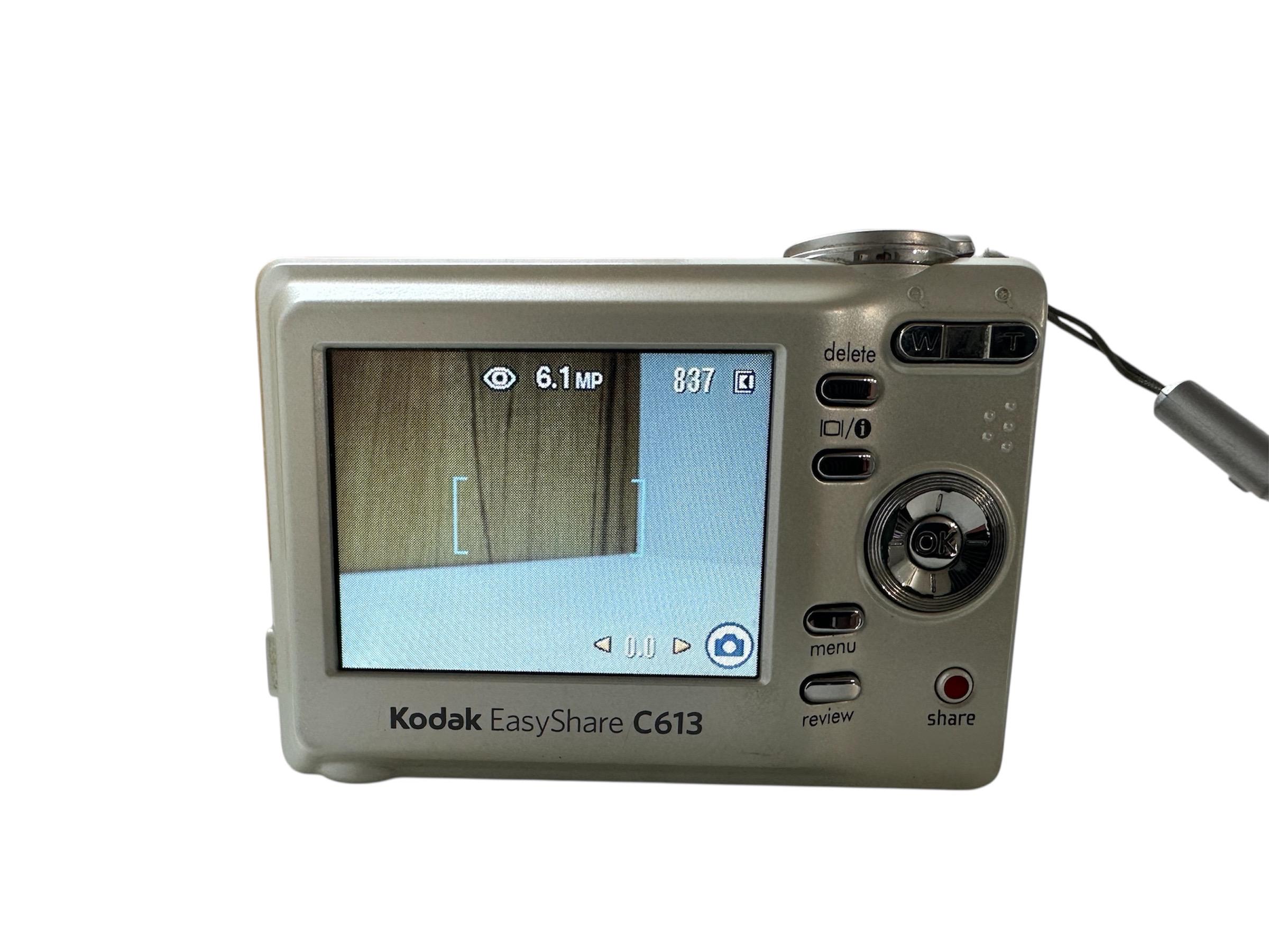 Kodak Easyshare C613 Digital Camera 6.2 MP 3X Optical Zoom Compact