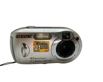 SONY Cyber-shot 4.0メガピクセル コンパクトデジタルカメラ Sony Cyber-shot ピンク 14.1メガピクセル