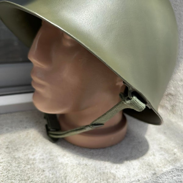 Vintage Military Helmet Mo F1 TTA Otan HR 1971 NATO French Army Soldier Equipment Manganese Steel Very Rare Amazing Khaki Green