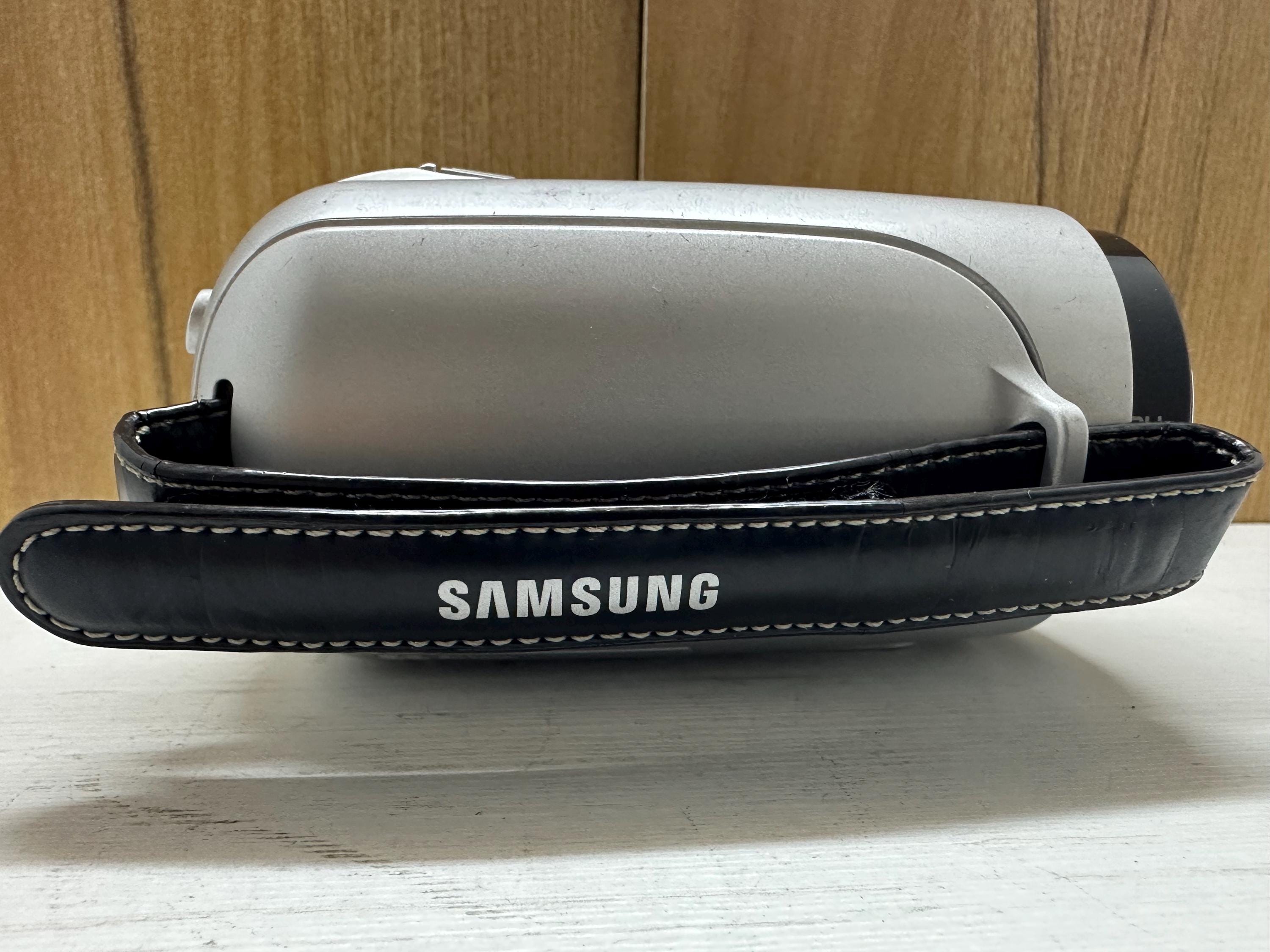 Samsung Digital SD Camcorder Schneider Kreuznach 34x Optical Zoom