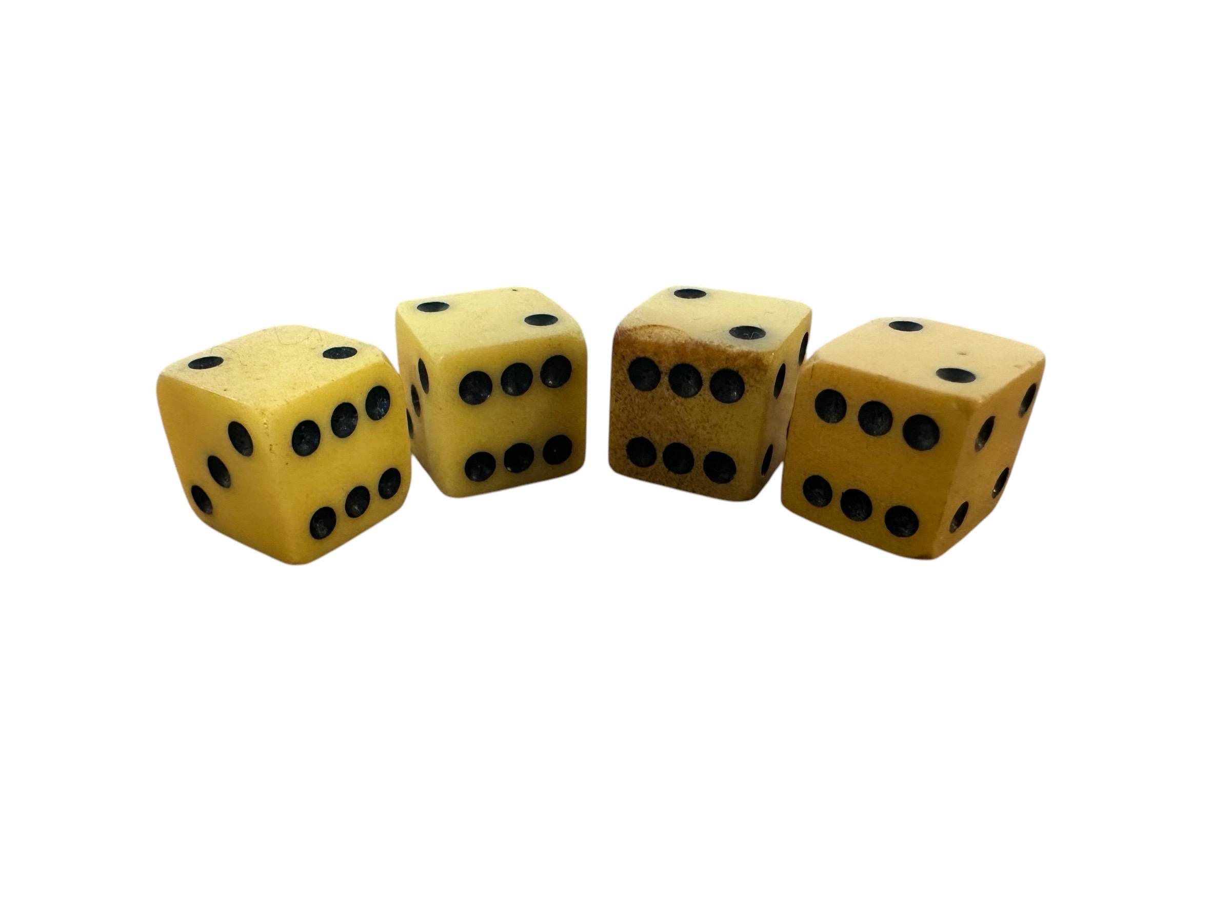 Test du coffre de toit pliable Sailnovo 21 pieds cubes orange