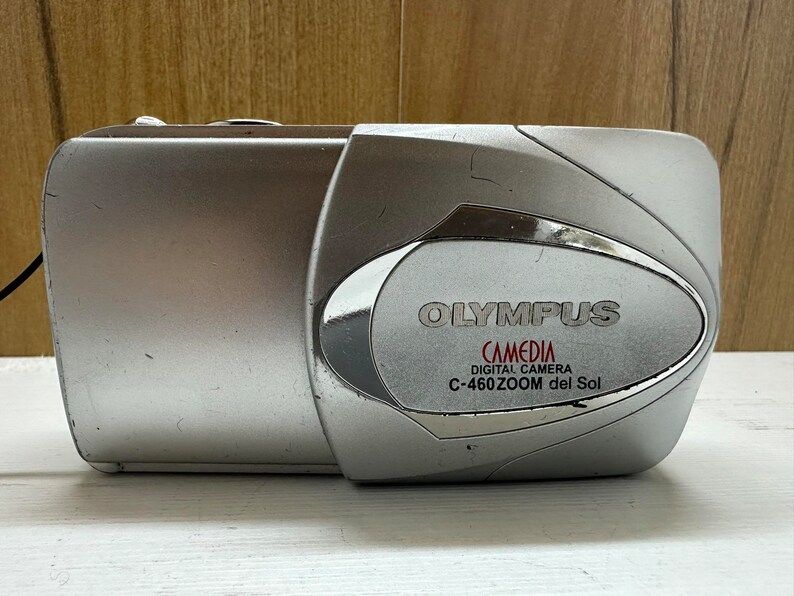 Olympus Camedia C 460 Digital Camera Compact 4MP 3 Optical Zoom image 6