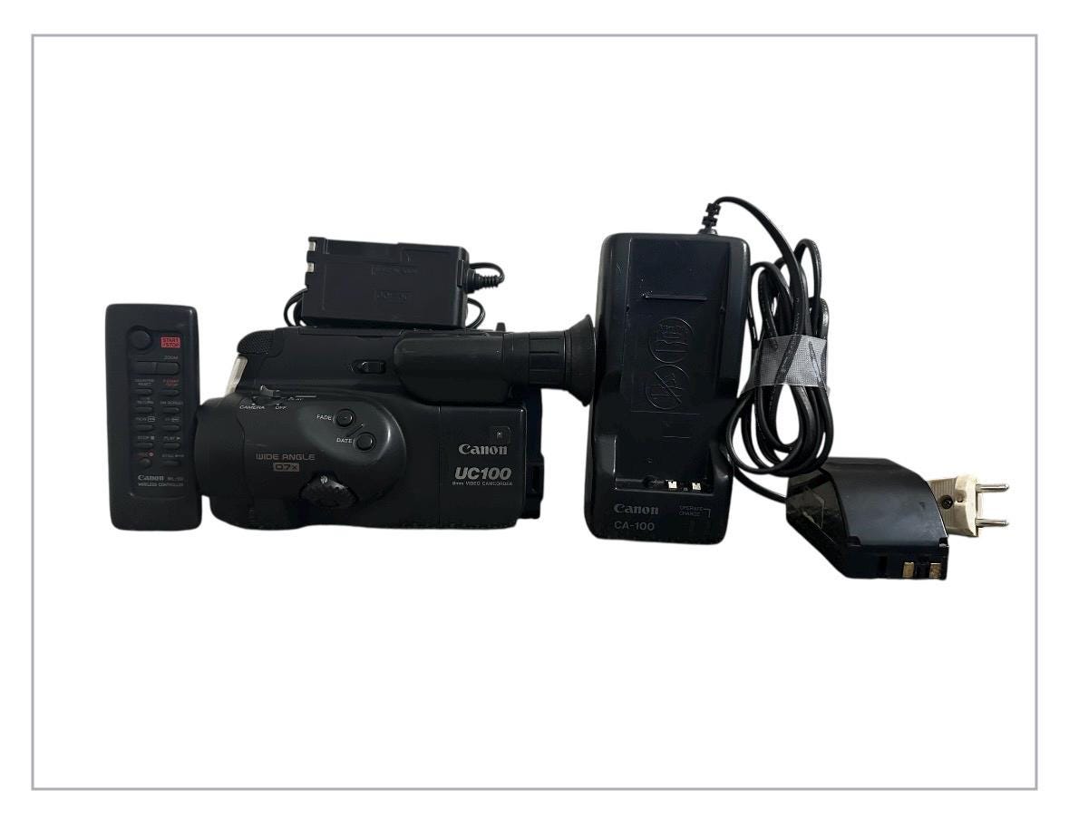 Canon VideoHi8 Movieboy E2 ④ Canon Canovision Camcorder Canon VideoHi8 Movieboy E2 ④ Canon