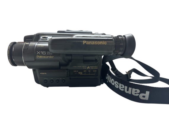 Vintage Panasonic Palmcorder Nv S7 16x Digital Zoom Vhs