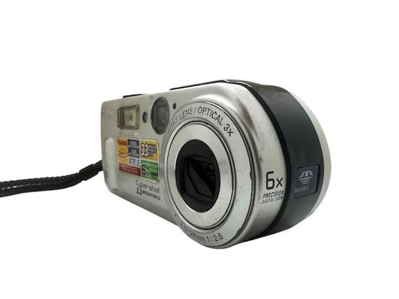 Sony Cybershot DSC-P1 Made in Japan Very Rare Digital Camera