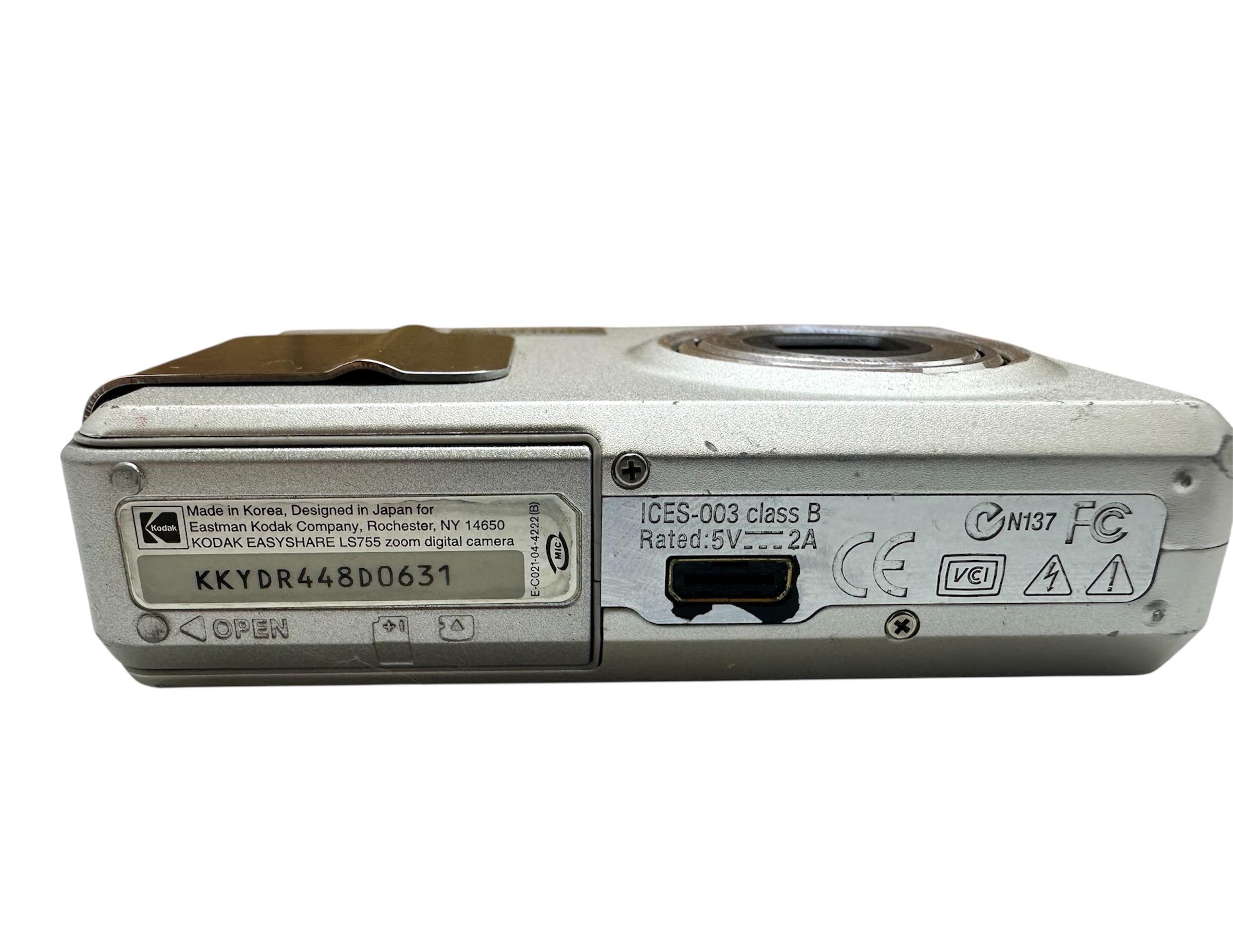 Kodak Easyshare LS755 HD 3inch Touchscreen Digital Camera 3X