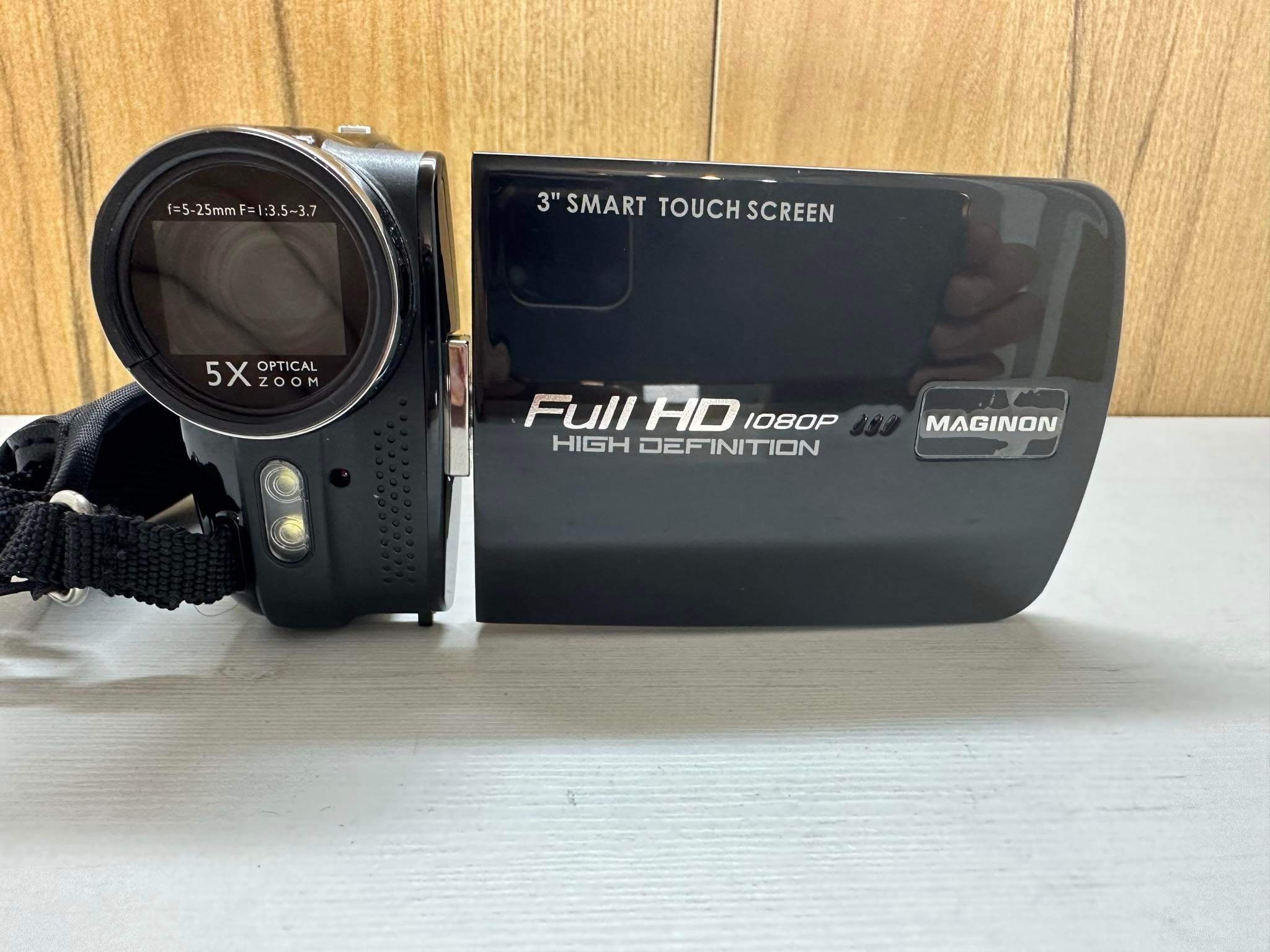 MAGINON Dv Z5 Full HD Camcorder Video Digital Camera 3 Inches