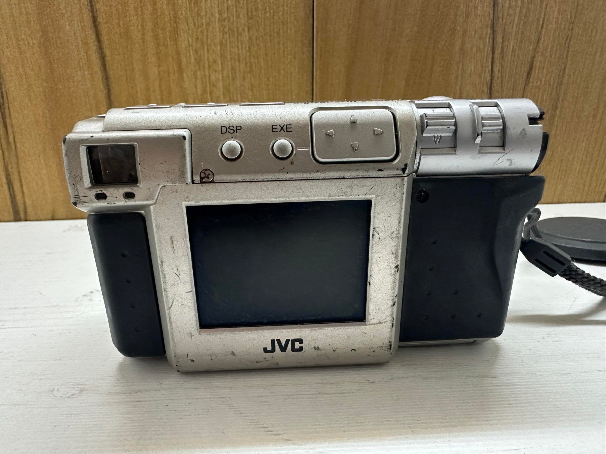 Vintage Unique JVC Gc-x1 Japan Digital Camera 3.3 MP Aspherical