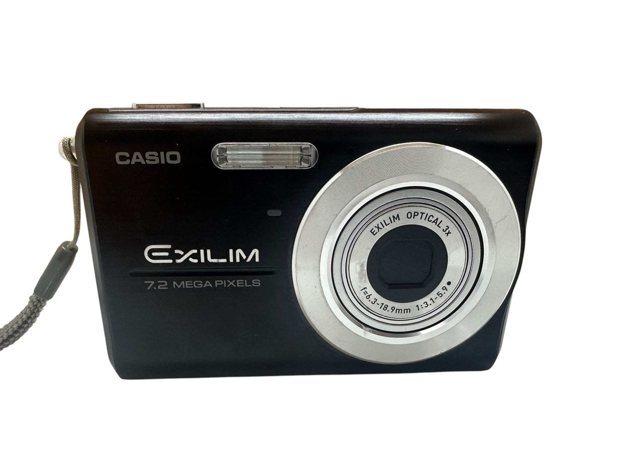 CASIO Exilim EX-Z75 Digital Camera 7.2 MP 3X Optical Zoom 2.6