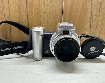 コニカミノルタ Dimage A200 デジタルカメラ（充電器付き）動作確認