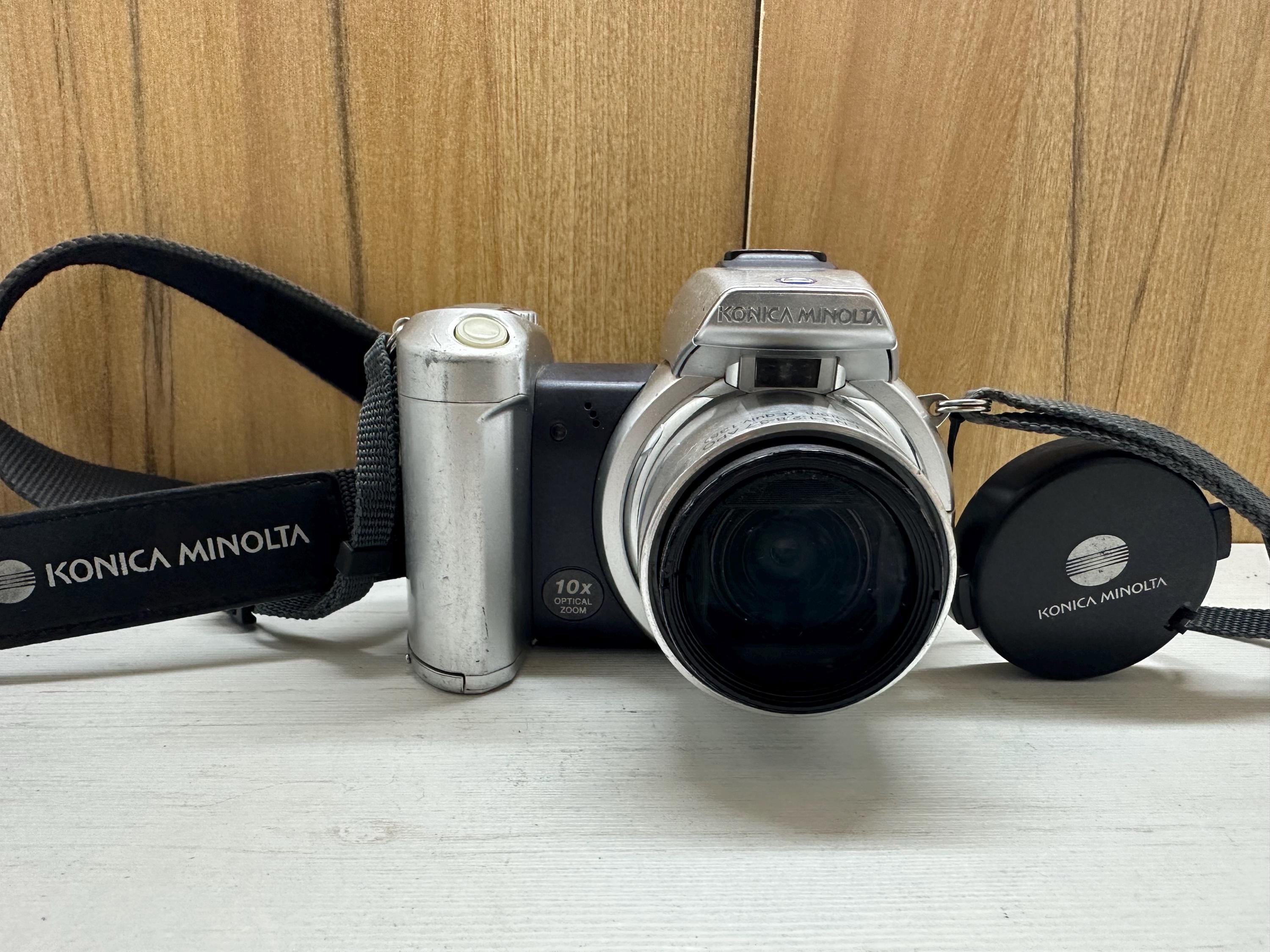 Professional Konica Minolta Dimage Z2 Digital Camera MP 10X