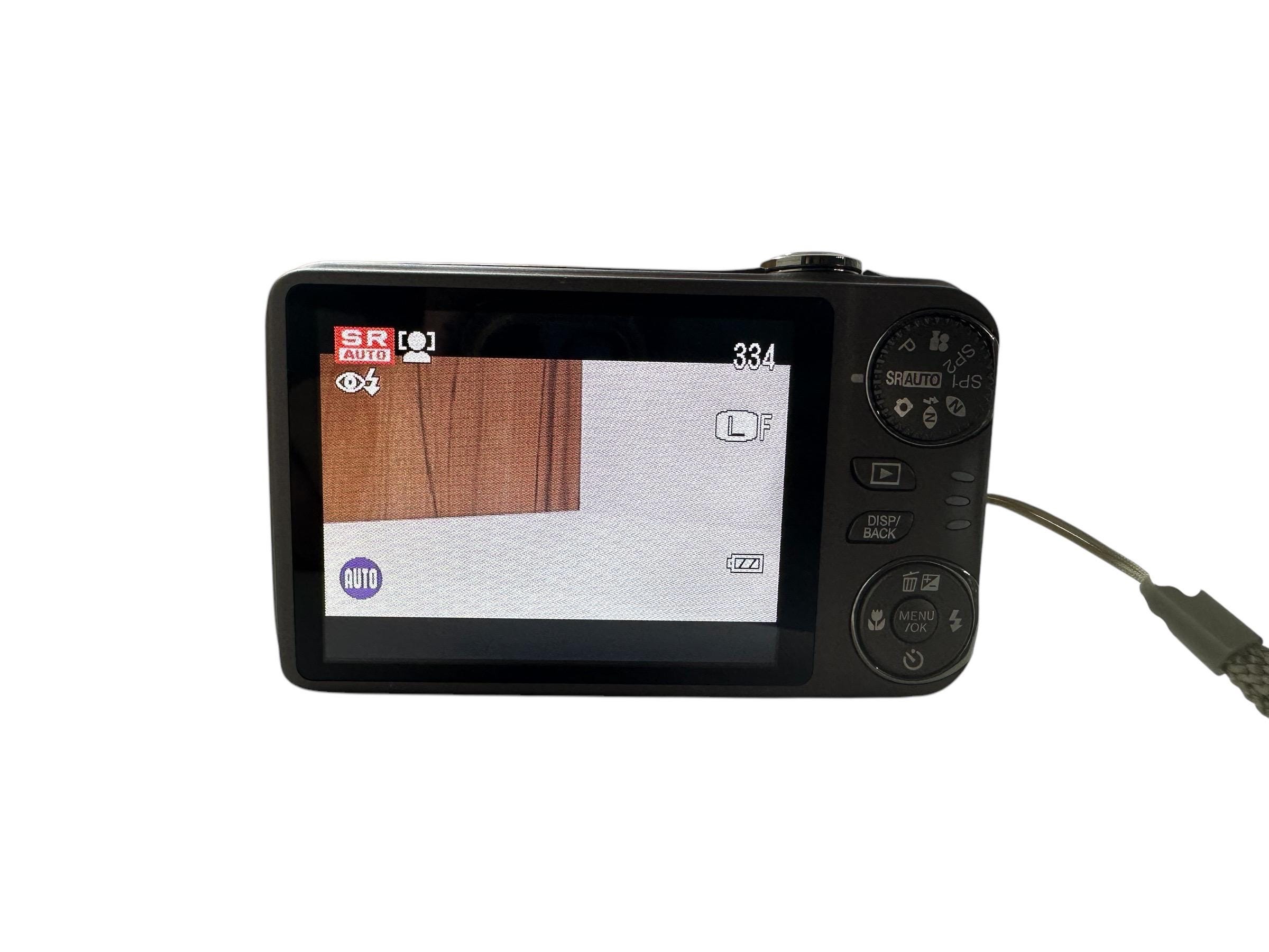 Fujifilm Finepix T300 HD Movies Digital Camera 14 MP 10X Wide