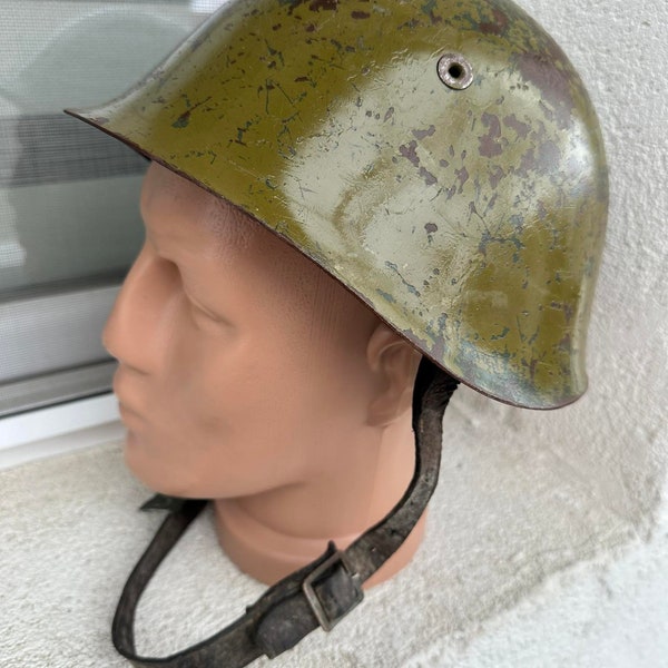 Vintage Military HELMET M72 Bulgarian Army Unique Collectible Soldier Equipment 1972