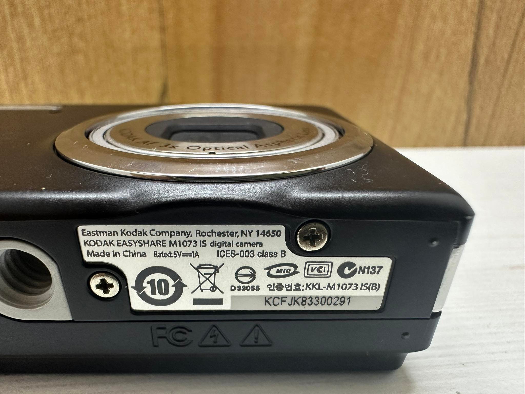 Appareil photo numérique Kodak EasyShare M1073 IS avec zoom
