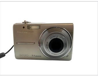 Olympus X-790 Digital Camera Ultracompact 7.1 MP 3x Optical Zoom