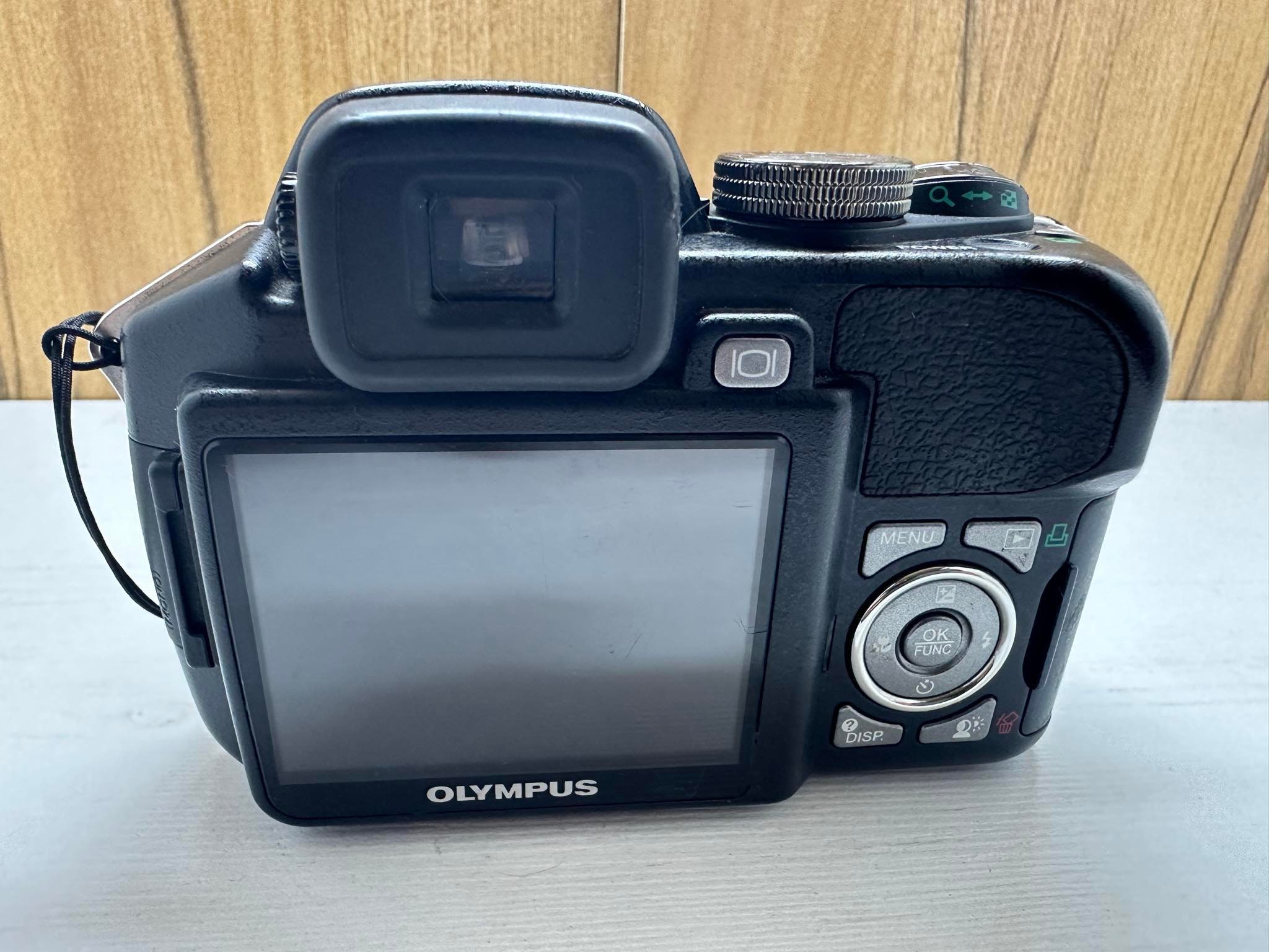Amazon.co.jp: OLYMPUS SP-560UZ Digital Camera CAMEDIA