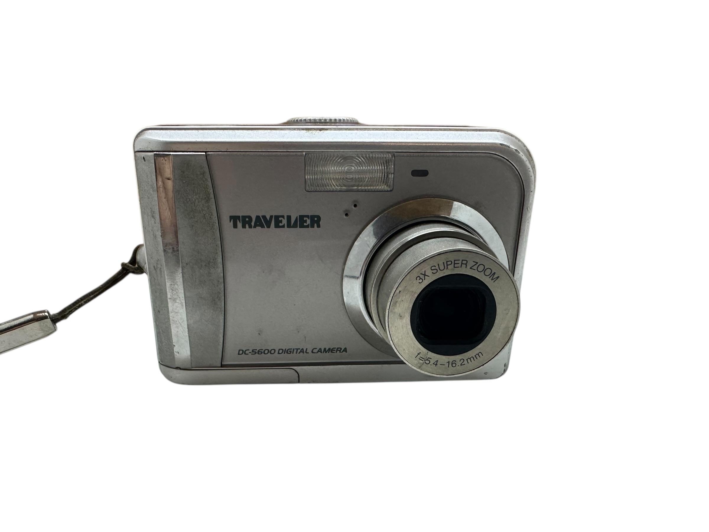 Traveler DC5600 Digital Camera Made in Germany 5 Mega Pixels Supra