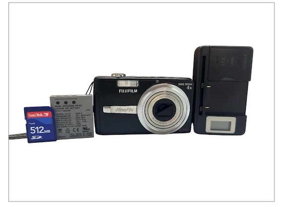 Fujifilm FINEPIX 4台 Fujifilm Finepix F485 Japan Digital Camera 4x Wide Zoom Compact