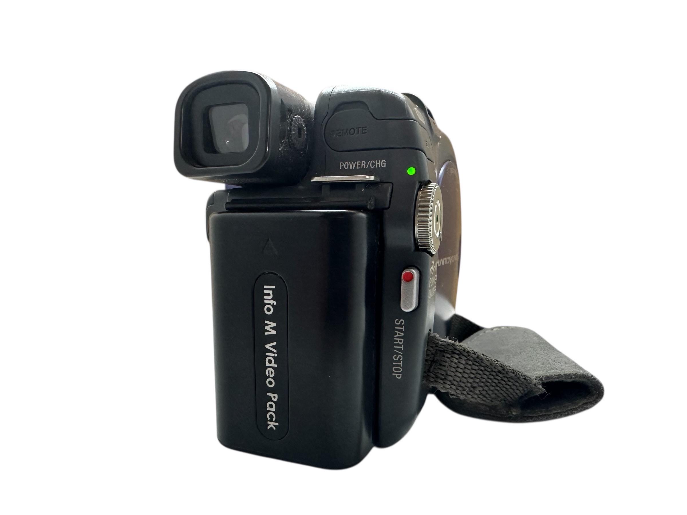 Sony ビデオカメラ Handycam DCR- DVD91E 日本製 DVD カメラ