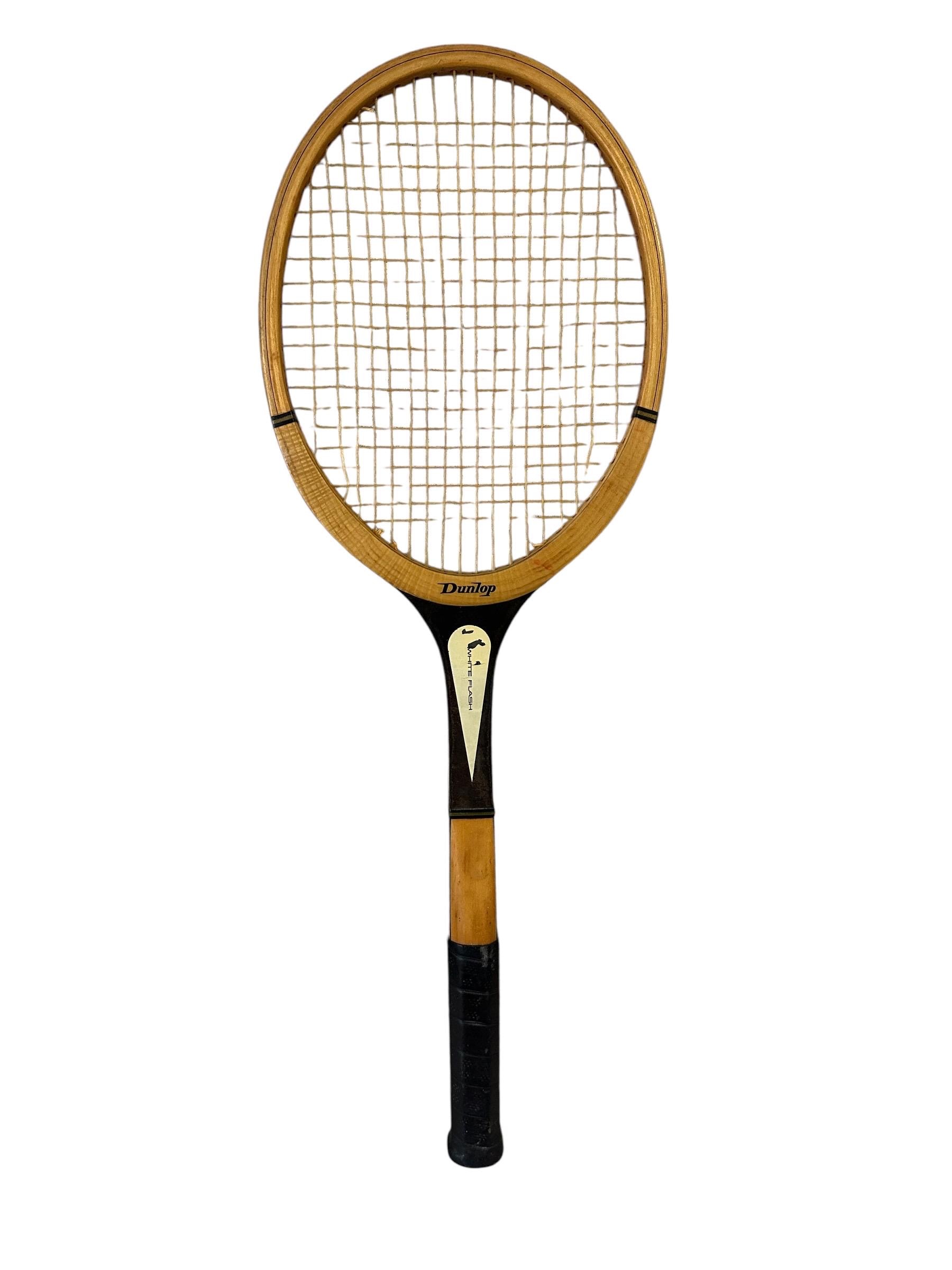 Raquette De Tennis Ancienne En Bois Dunlop Avec Presse - Milieu 20ème Siècle - Occasion