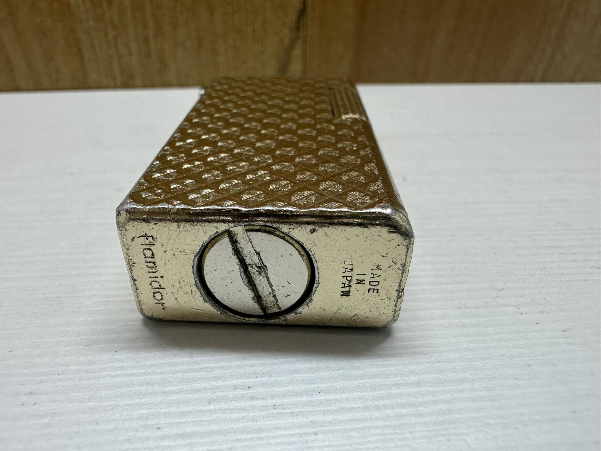 VTG STAR-LITE AUTOMATIC SUPER LIGHTER WITH MULTICOLOR