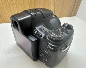 Sony Cybershot Dsc-hx1 Exmor Cmos G Flip 20X Optical Zoom Flip