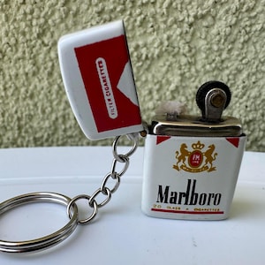 Marlboro key holder！マルボロキーホルダー Amazon.co.jp: CABIN HOPE PEACE Marlboro Mild Seven Tobacco