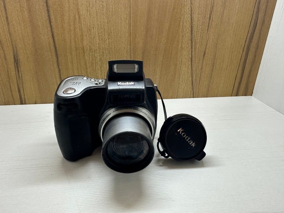 Professional Digital Camera Kodak Easyshare DX6490 10X