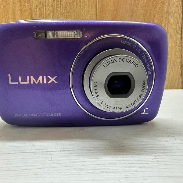 Panasonic Lumix Dmc-S3 Digital Camera Compact 14.1 MP 4X Optical Zoom Image Stabilization