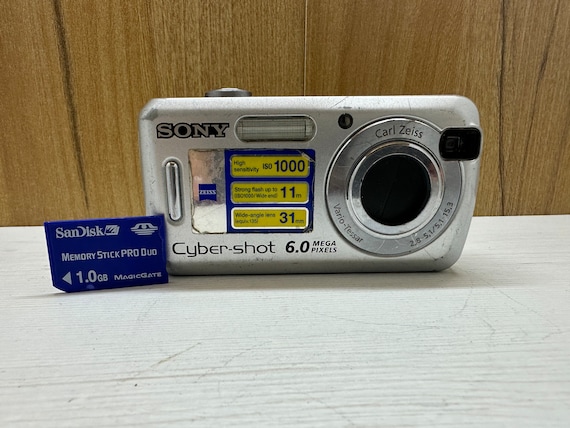 Sony Cybershot DSC-S600 Digital Camera 3x Optical Zoom 6 MP 2 Inches  Displey AA Batteries High-sensitivity Shooting Mode 1GB Memory Card -   Israel