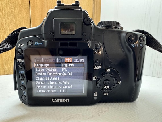 Professional Camera Canon 400D Digital Black Body With Battery