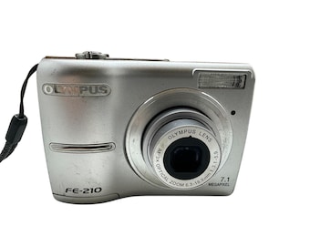 Olympus Fe210 Digital Camera Compact 3X Optical Zoom 7.1 MP 2.5