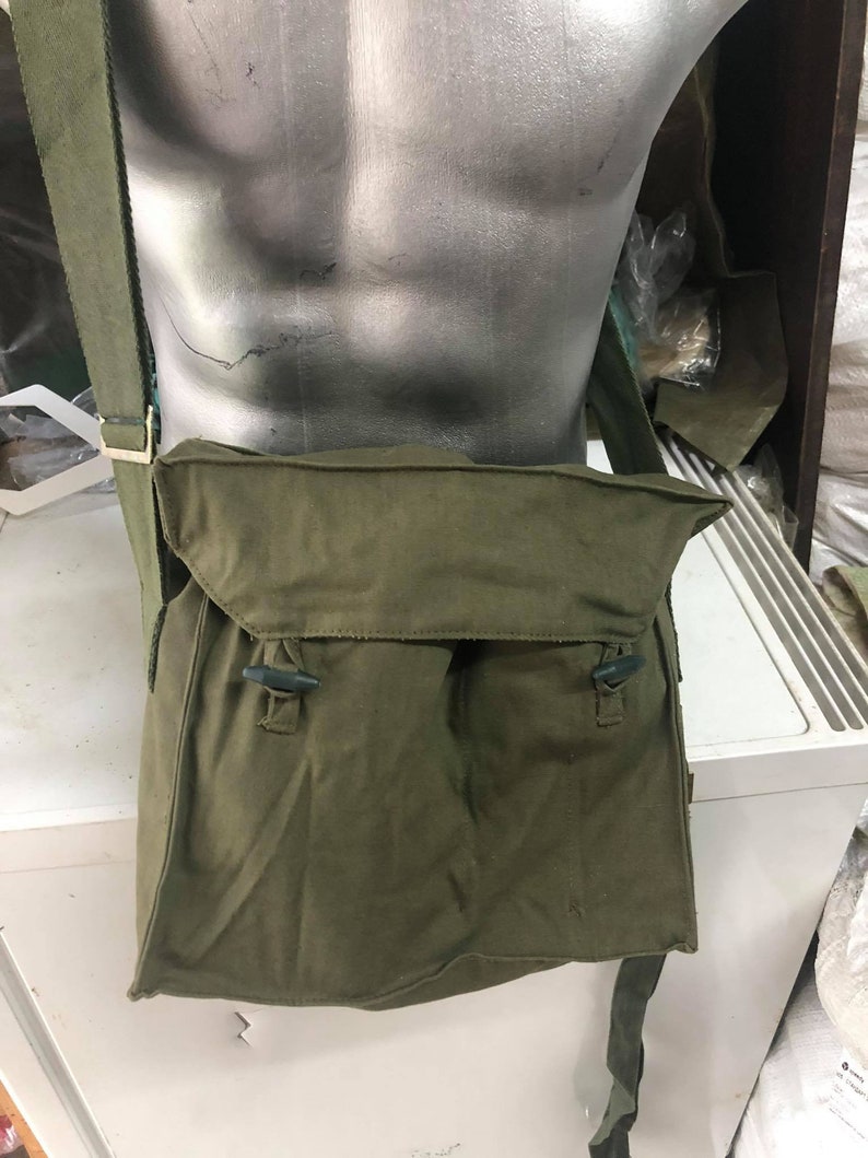 Véritable sac à bandoulière de l'armée militaire, sac à dos, sac à dos, neuf, toile vintage unisexe image 1