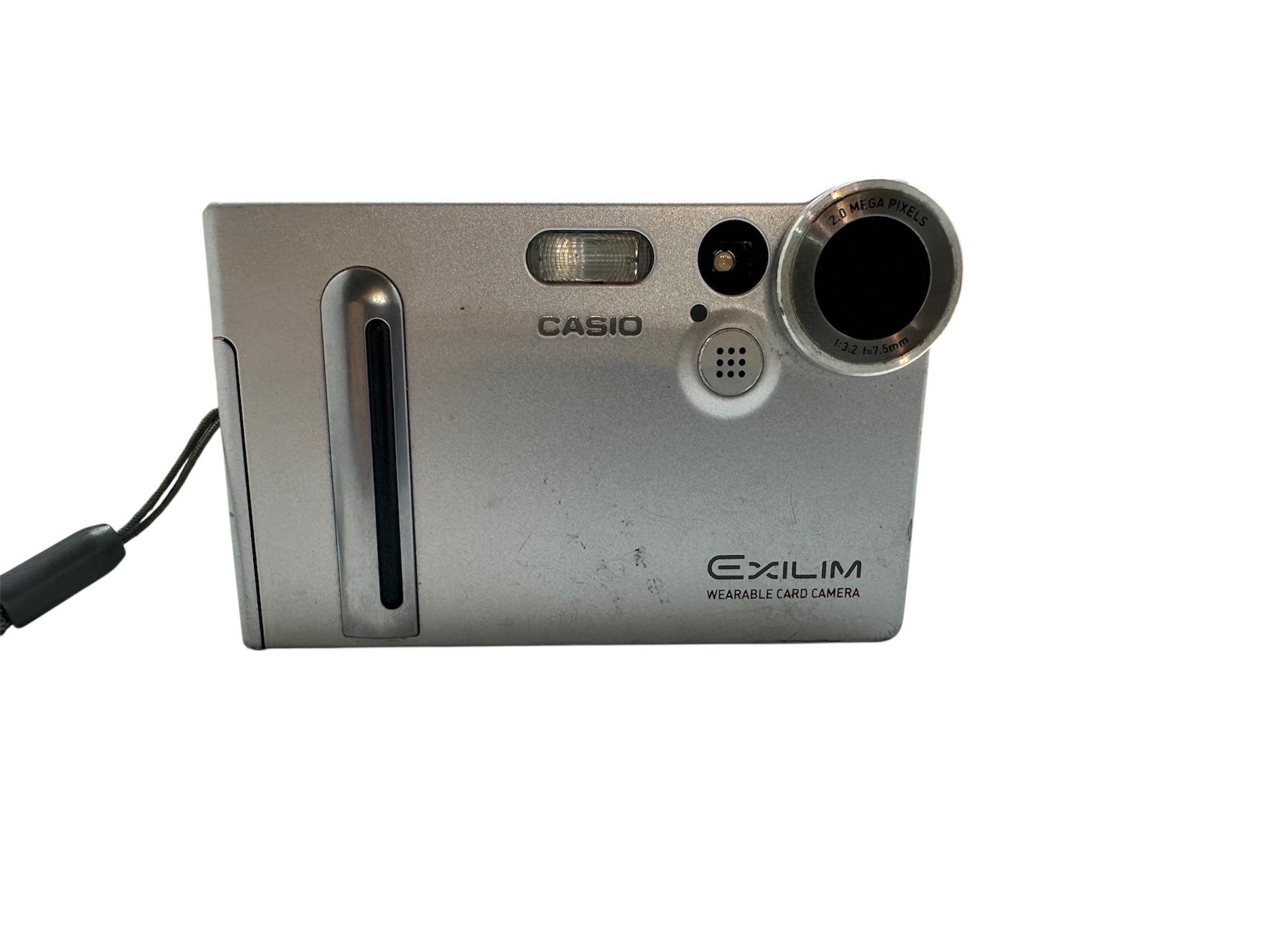 Casio Exilim Ex-m2 Japan Super Slim Digital Wearable Card Camera