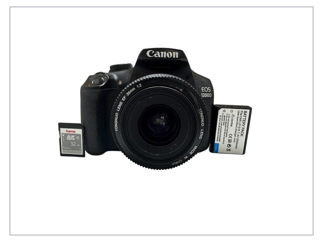 Professional Canon EOS 1300D Digital Camera 35 Mm 18 Mega Pixels