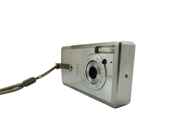 Canon Digital Ixus I PC1060 JAPAN 4MP Digital Camera Canon Lens +