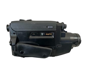 Vintage Sanyo VM-RZ1P Premier Collection 8 Mm Movie Video Camera
