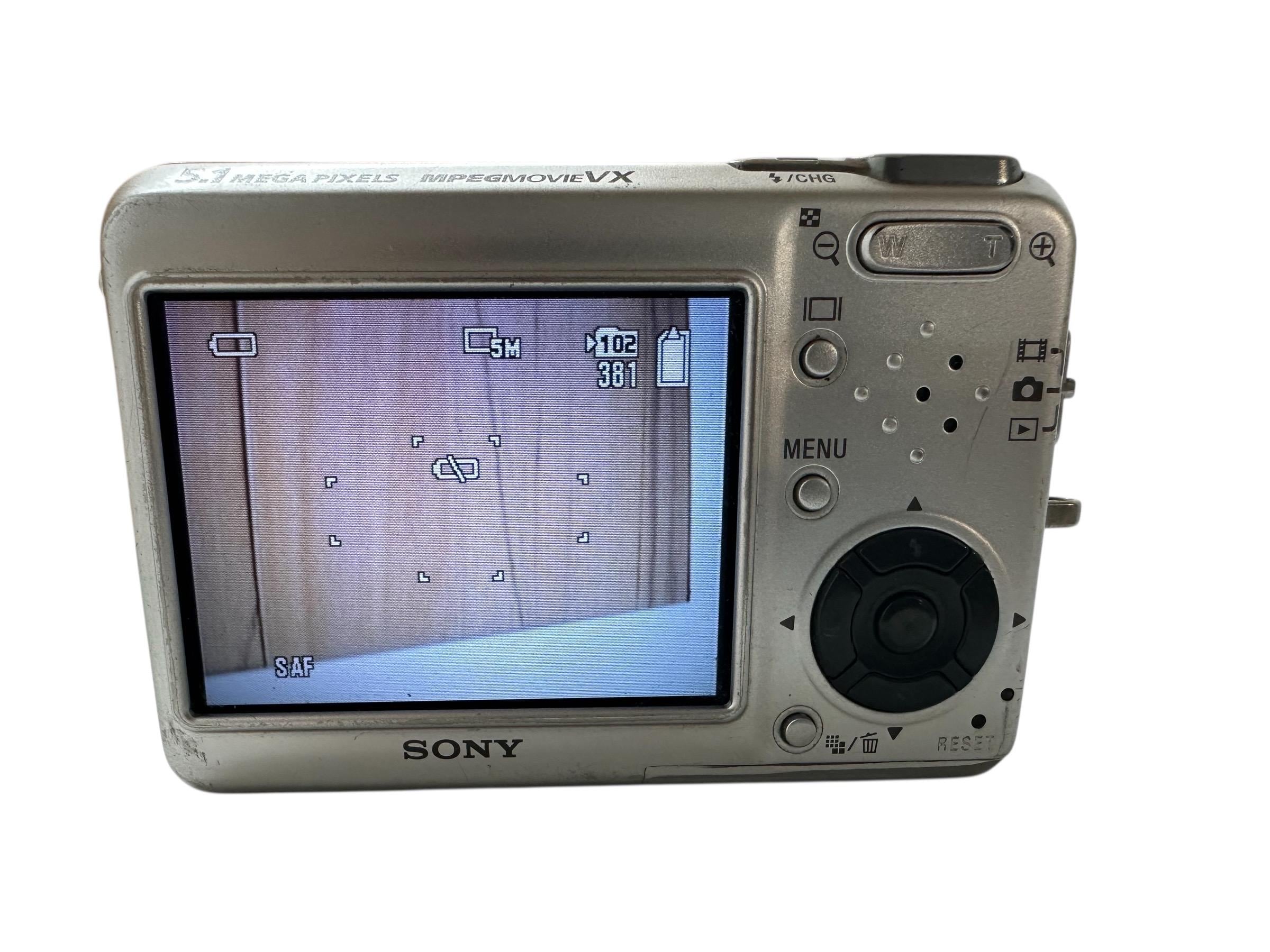 Sony Cybershot DSC-T3 Ultrathin Digital Still Camera 5.1 Carl